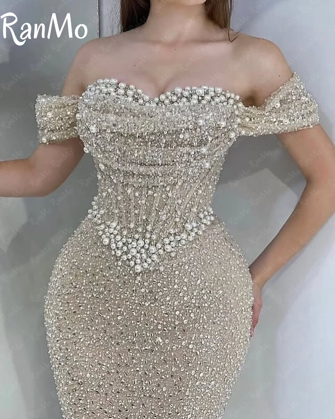 Ranmo Kapalı Omuz Abiye Glitte - Briar Cosplay Prop incelemesi ve fiyatı