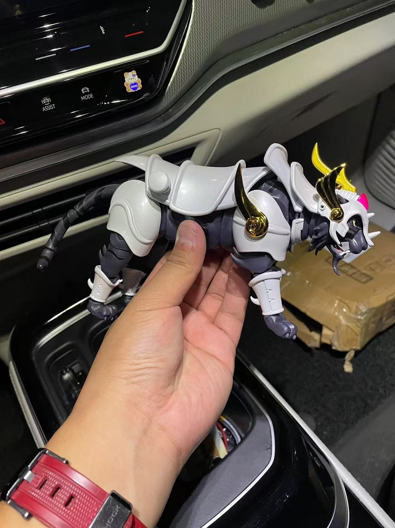 Yoroiden Samurai Troopers Roni - Bandai Tamashii Nations S.H.Figuarts incelemesi ve fiyatı
